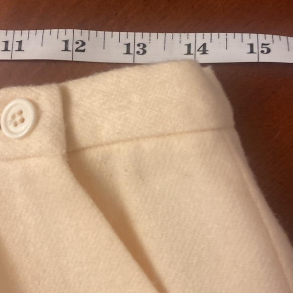 Vintage Classic of Boston Pencil Skirt 
Buttermilk Yellow Pockets Wool Medium - Picture 5 of 8